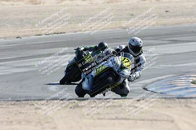 media/Nov-01-2025-CVMA (Sat) [[fc0f7531b8]]/Race 9-Amateur Supersport Middleweight/